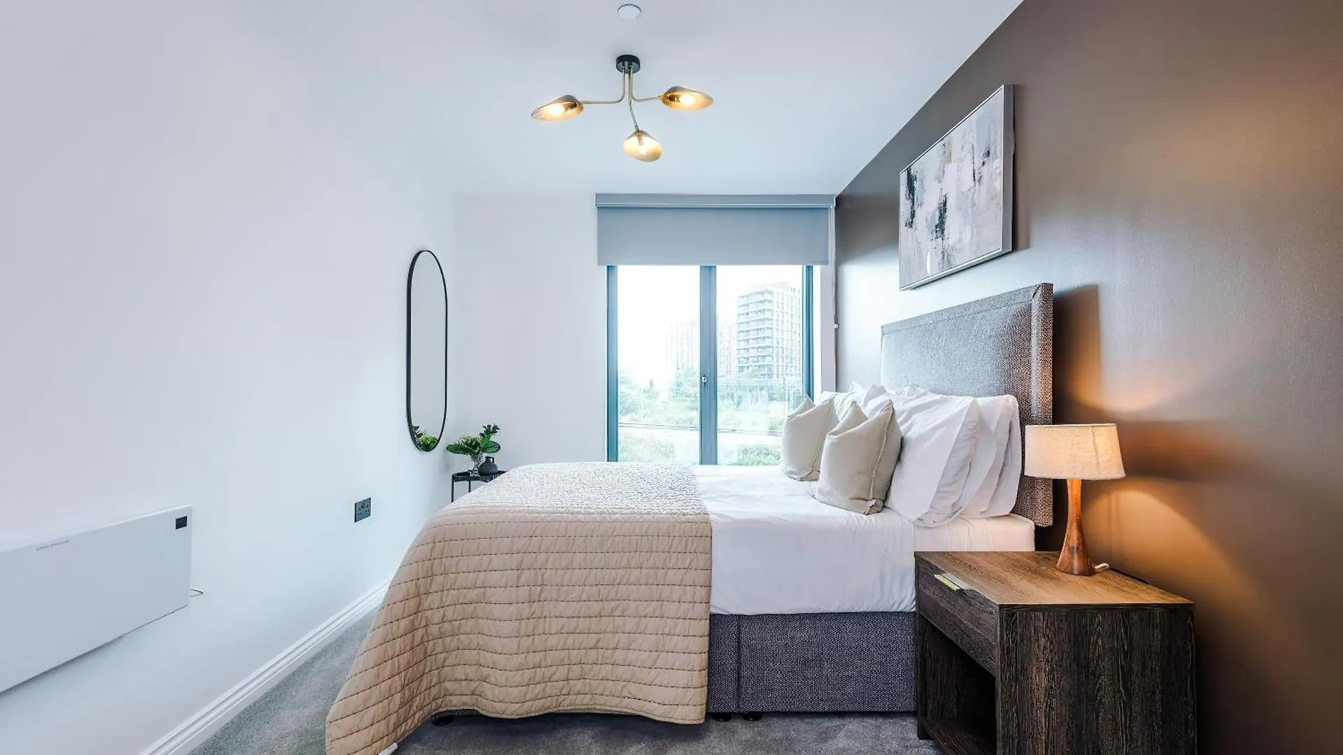 Stylish Leeds City Centre Flat - Free Parking 0*, 리즈